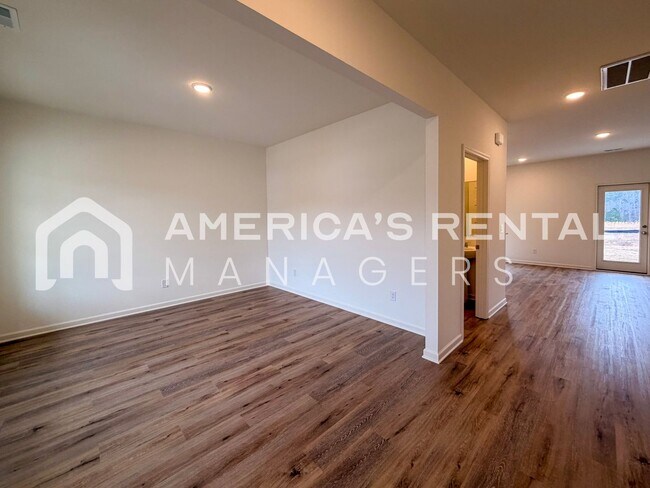 Building Photo - ONE MONTH FREE MOVE-IN SPECIAL! New Construction Home for Rent! Sign a 13-month lease by 4/15/202...