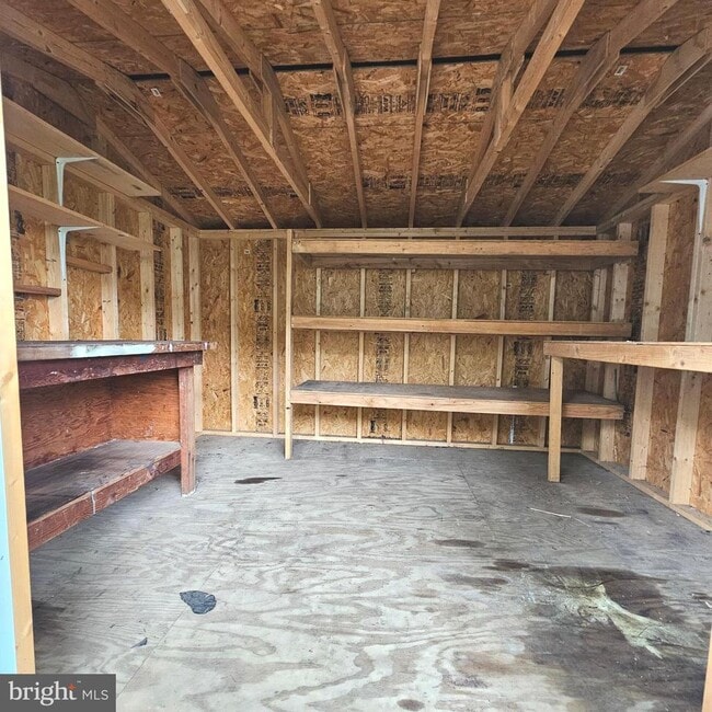 Building Photo - 8533 Pepperdine Dr