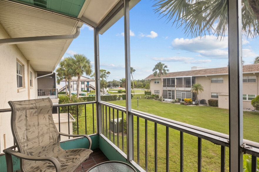 Building Photo - 2727 75th St W