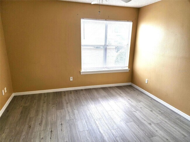 Building Photo - 1600 Big Tree Rd