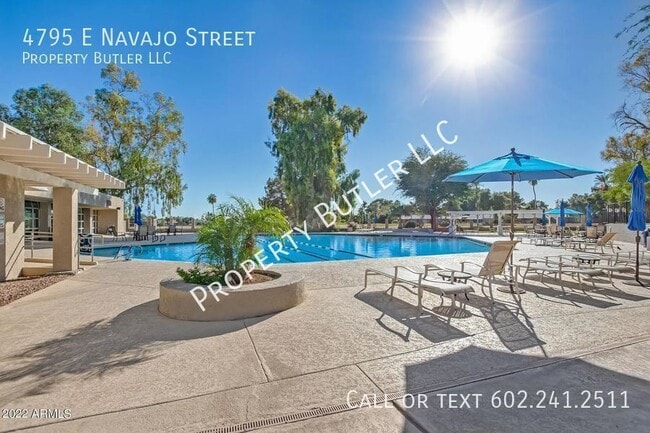 Building Photo - 4795 E Navajo St