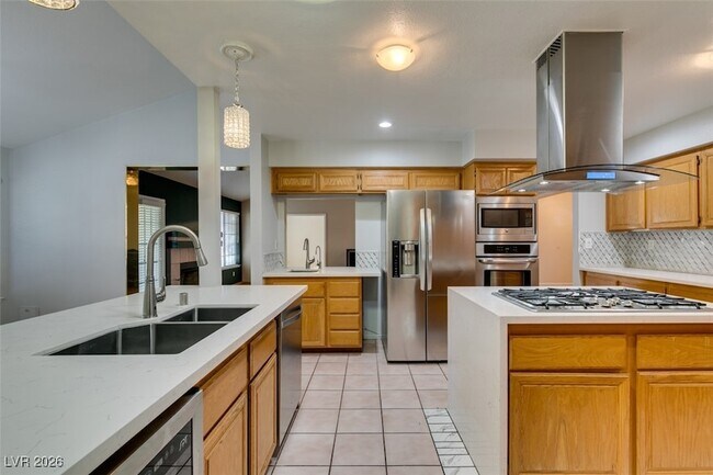 Building Photo - 224 Garfield Dr