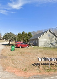 Building Photo - 96 Wilson Ct