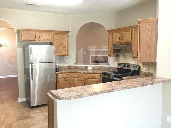 Building Photo - 4590 Tulip Creek Dr