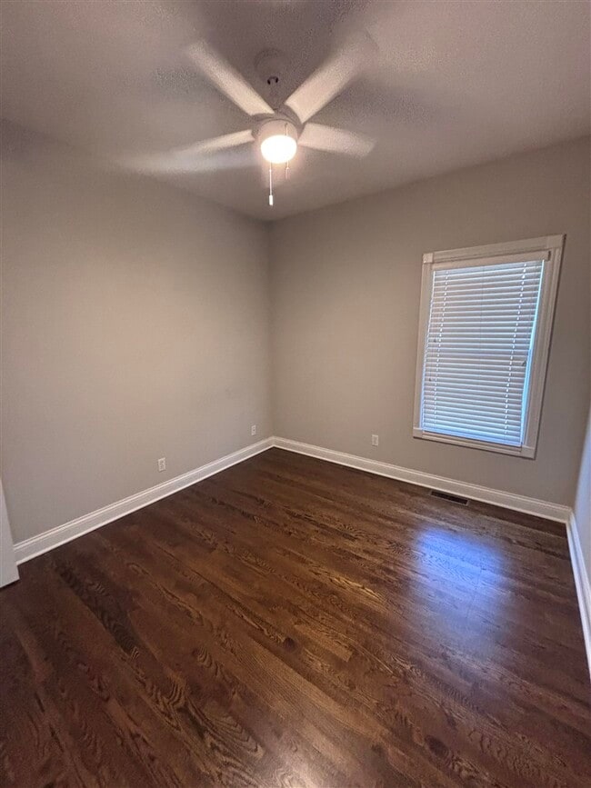 Building Photo - 311 Augusta Ave