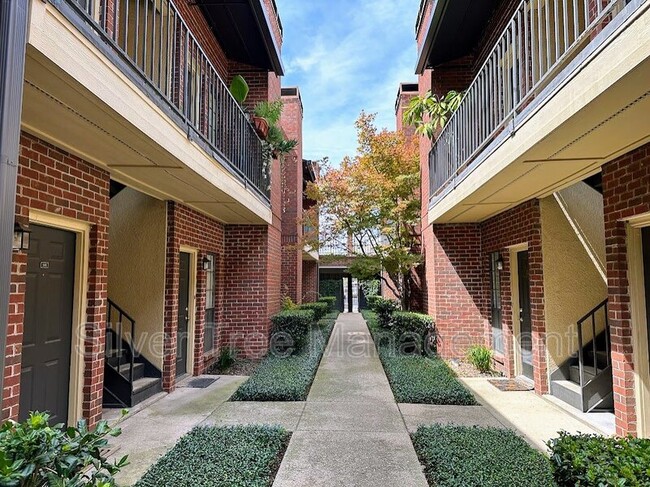 Building Photo - 4405 Bowser Ave