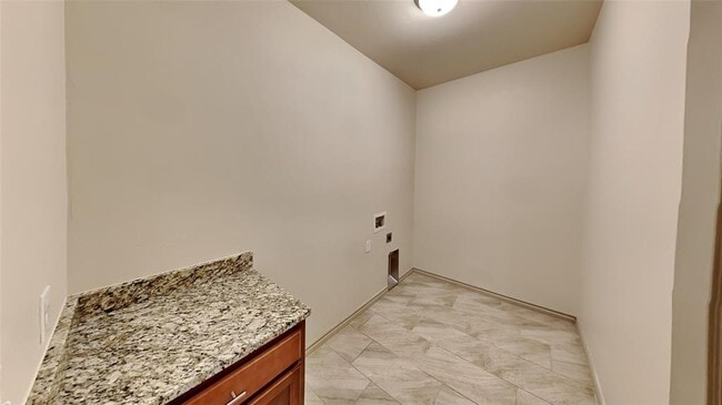 Building Photo - 9416 NW 91st St