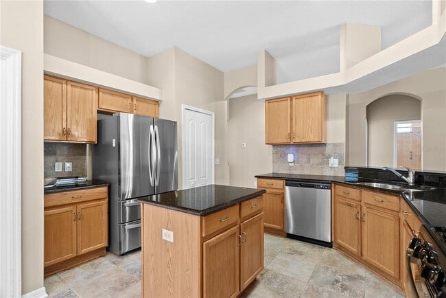 Building Photo - 4830 Sky Blue Dr