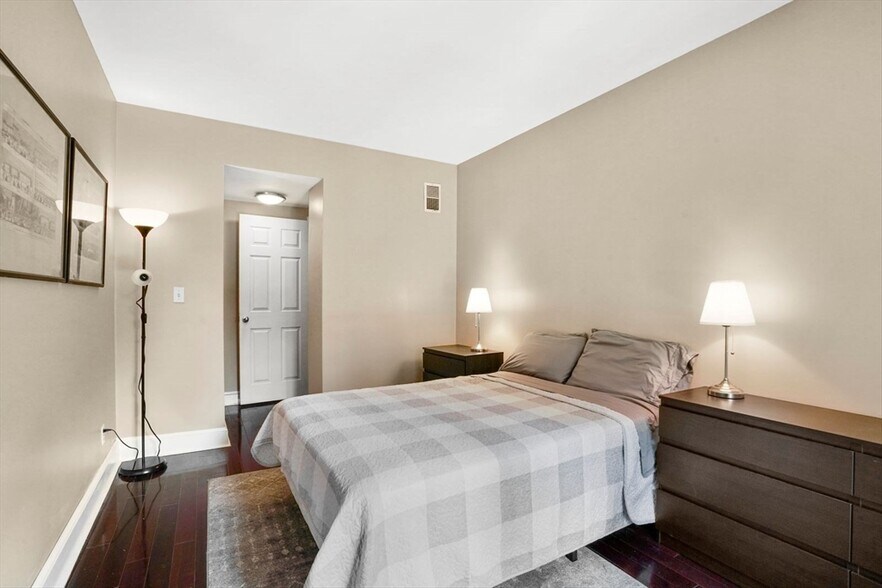 Building Photo - 685 Massachusetts Ave