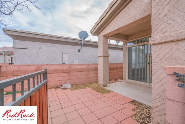 Building Photo - 2 Bedroom Townhome in Coral Canyon with Resort Amenities