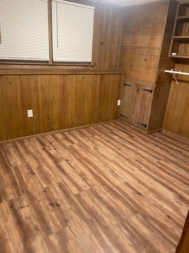 Bedroom 4 - 91 Brown St