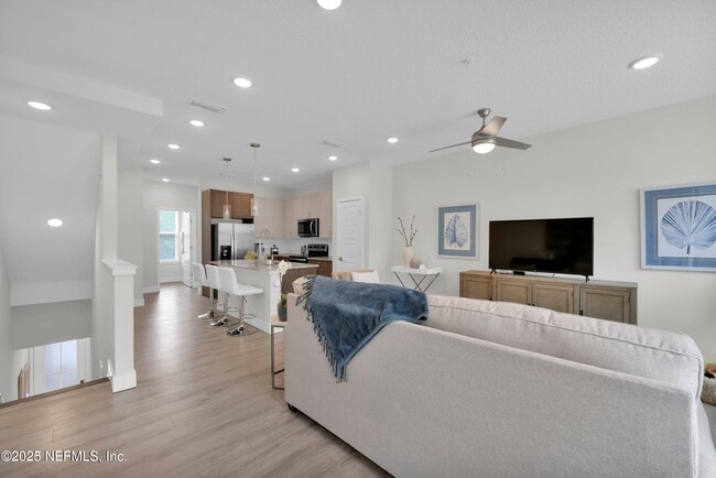 Building Photo - 14304 Marina San Pablo Pl