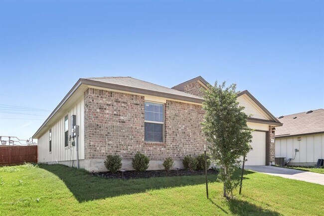 Building Photo - 9701 Kensley Rose Dr