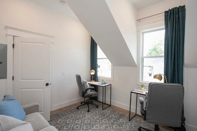 Building Photo - 106 Walnut Hill Dr
