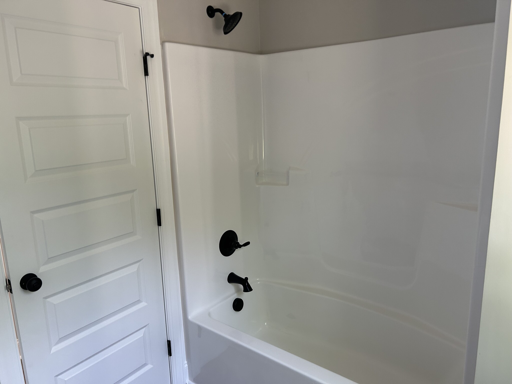 Building Photo - 320 Warrenfells St