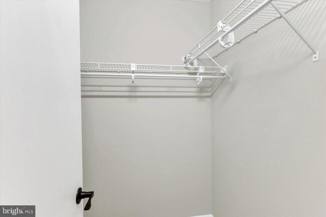 Building Photo - 9411 Royal Bonnet Terrace