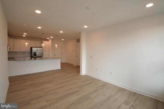 Building Photo - 21731 Dovekie Ter