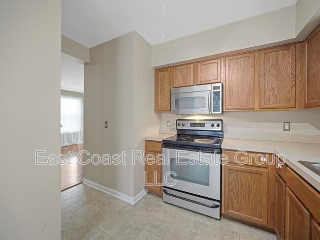 Building Photo - 238 Merrbaugh Dr