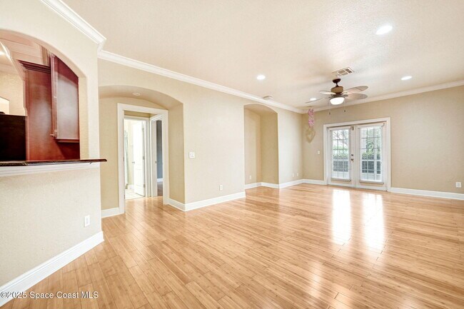 Building Photo - 1795 Noel Pl