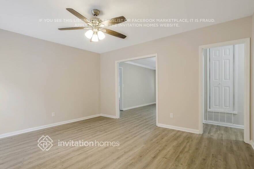 Building Photo - 4164 Forest Ct