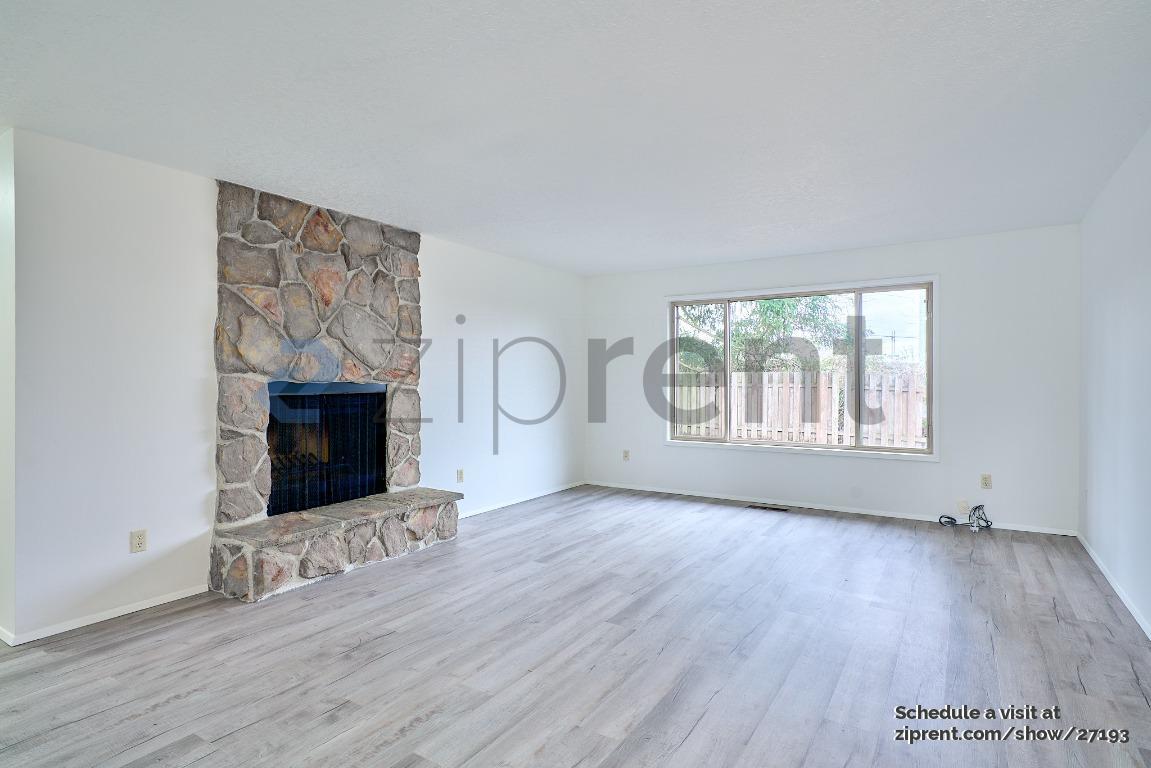 Building Photo - 4547 NW Tumalo Ct