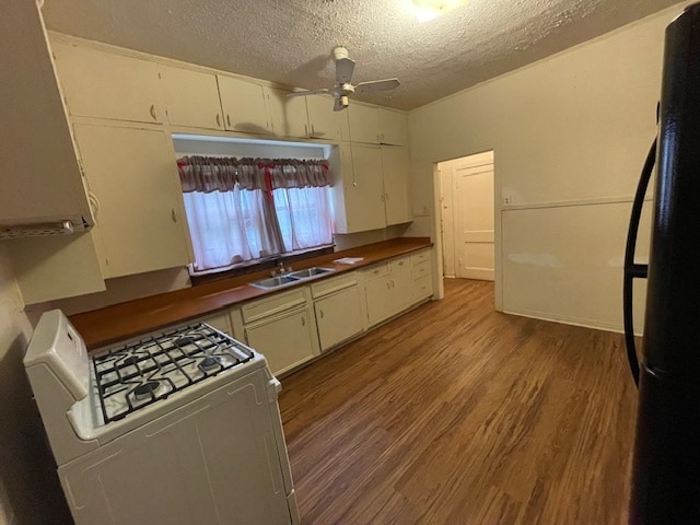 Building Photo - 614 E Main St