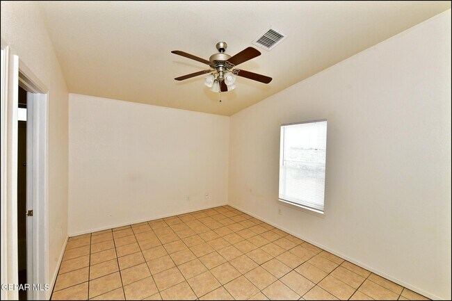 Building Photo - 14164 Robert Ituarte Dr