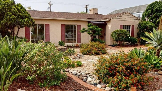 Building Photo - 750 F Ave