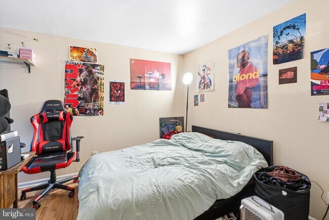 Building Photo - 252 South St