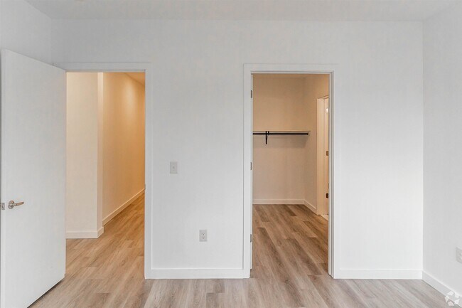 Building Photo - 117-121-121 Prospect Ave