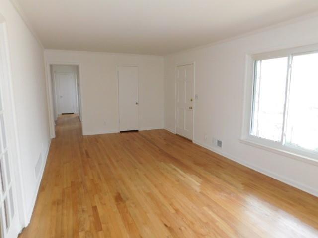 Building Photo - 2407 Summerland Dr
