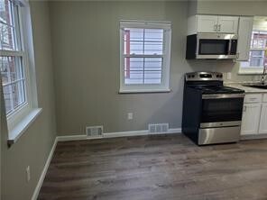 Building Photo - 333 Garfield Ave