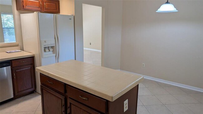 Building Photo - 840 Lake Jackson Cir