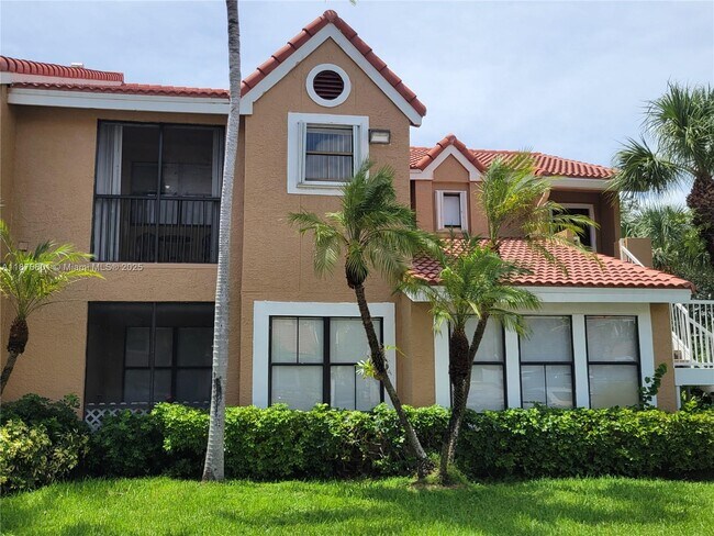 Building Photo - 10440 SW 156th Ct