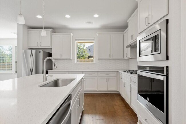 Building Photo - 14410 McCoy Lp