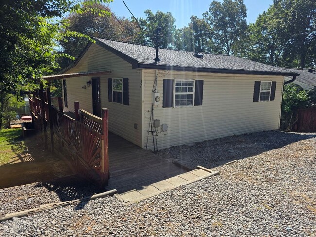 Building Photo - Updated Lake House in Crossville with Private Dock, Wrap-Around Porch & Lake Access