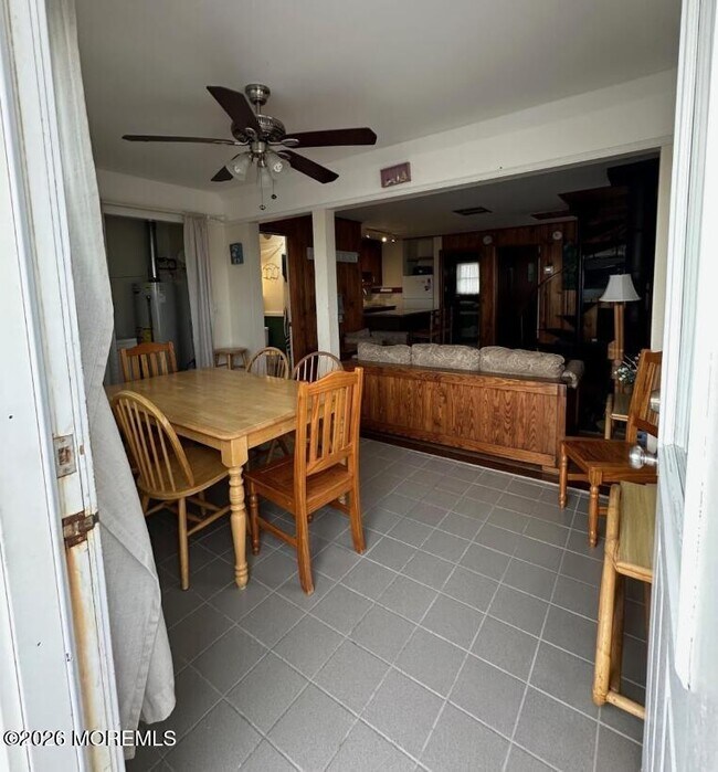 Building Photo - 2200 Oceanfront