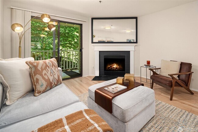 Building Photo - 2bd/1ba Kent Condo
