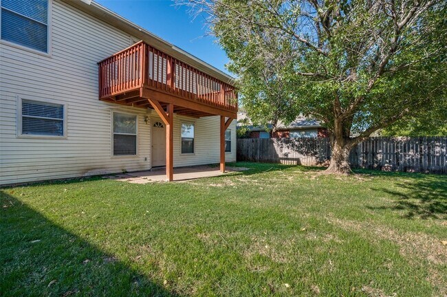 Building Photo - 5224 Royal Burgess Dr