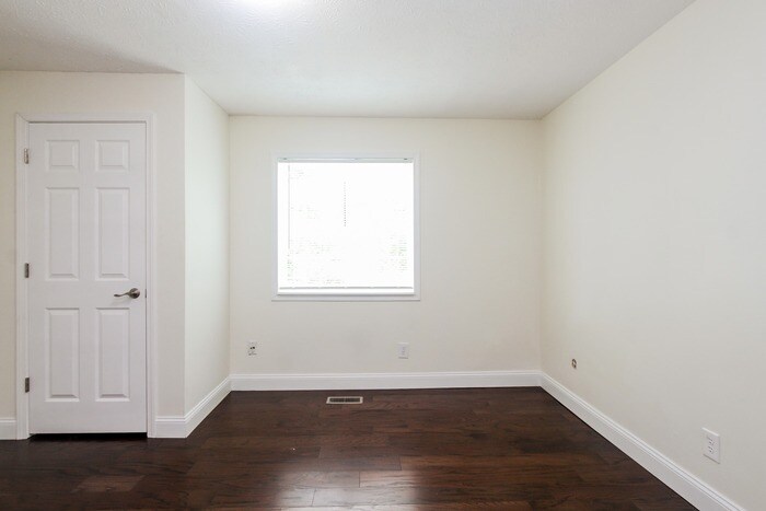 Building Photo - 5207 Antigua Trail