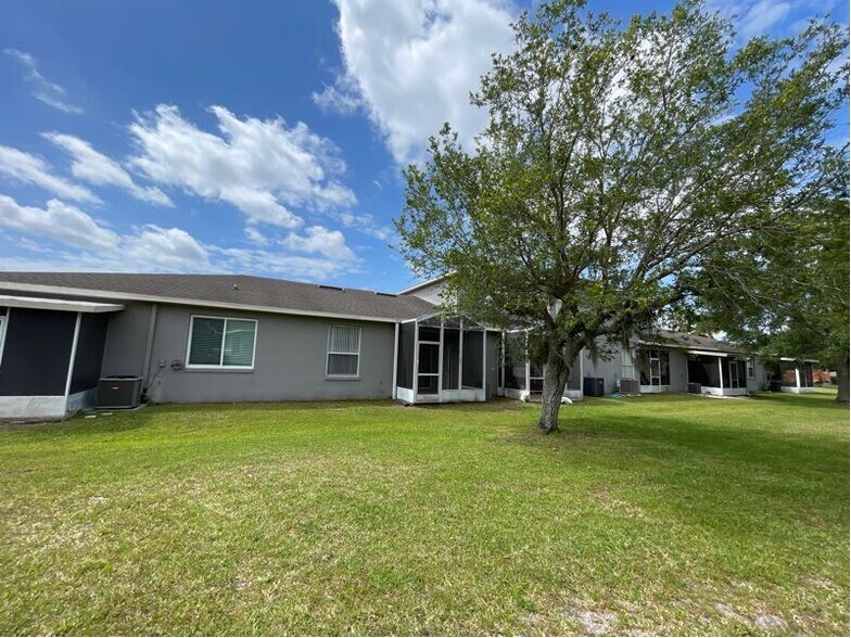Building Photo - 13117 Summerton Dr