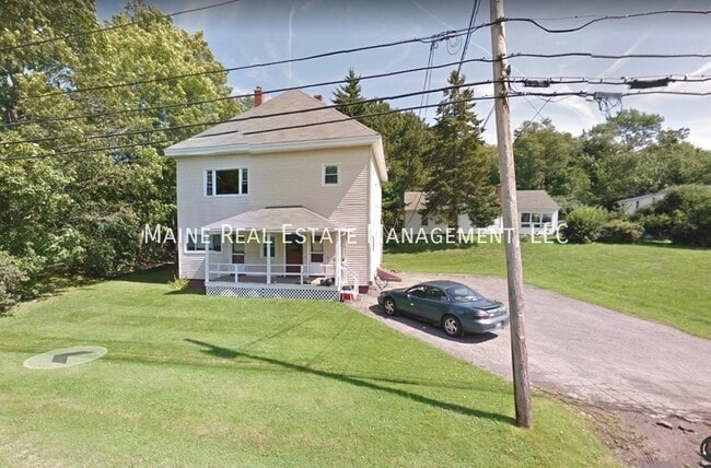 Building Photo - 14 Coldbrook Rd