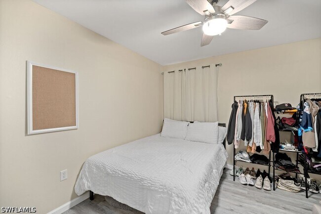 Building Photo - 3180 Seasons Way