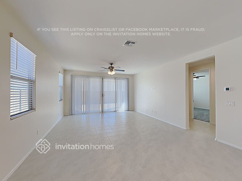 Building Photo - 15675 W Jackson St