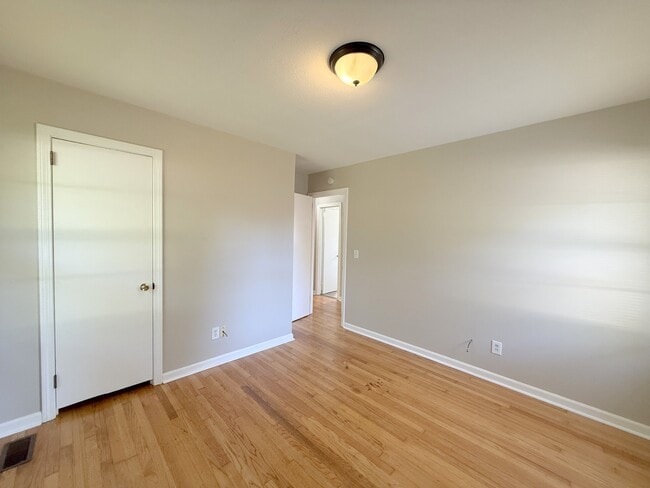 Building Photo - 603 Austin Dr NW