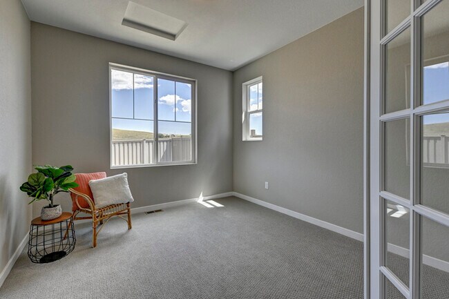 Building Photo - 5875 Spring Breeze Drive Colorado Springs,...