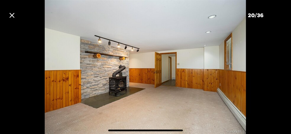 Primary Photo - 129 Clinton Corners Rd