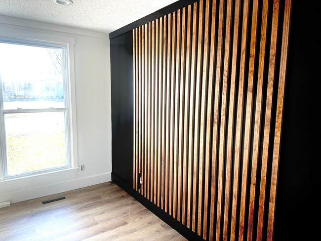 Building Photo - 6620 Upton Ln