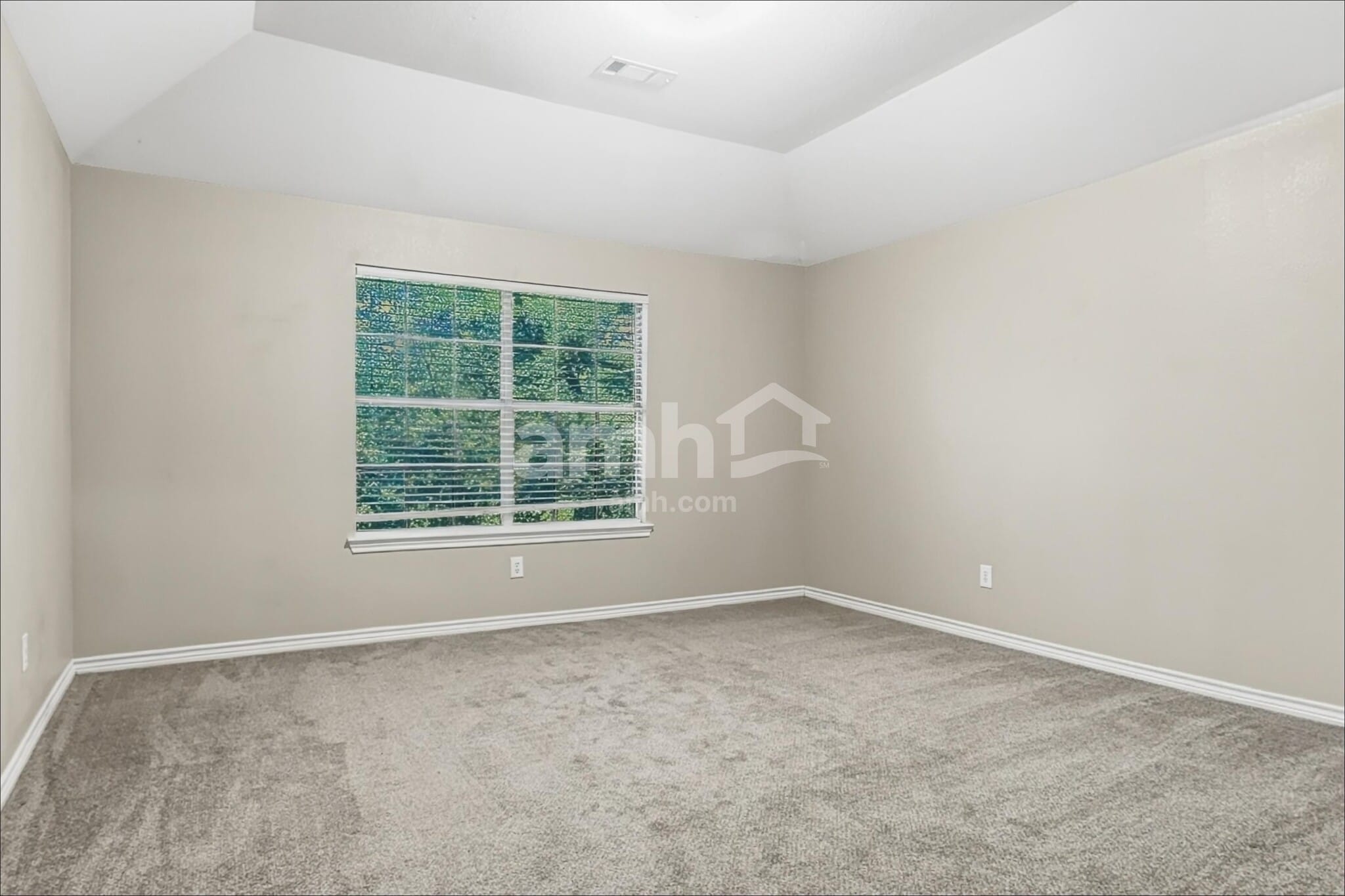 Building Photo - 1414 Monte Carlo Dr