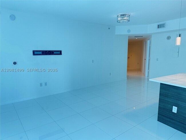 Building Photo - 1100 S Miami Ave